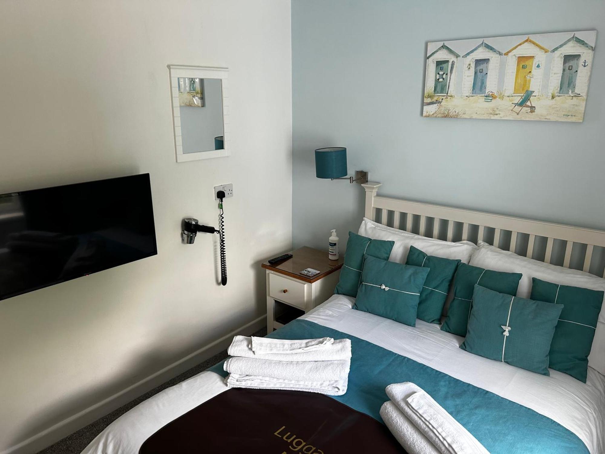 Amber House Hotel ペイントン エクステリア 写真